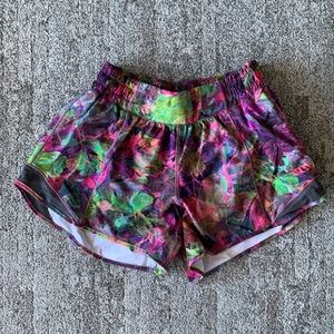 lululemon Size 6 Tie-Dye 3.5in Running Shorts